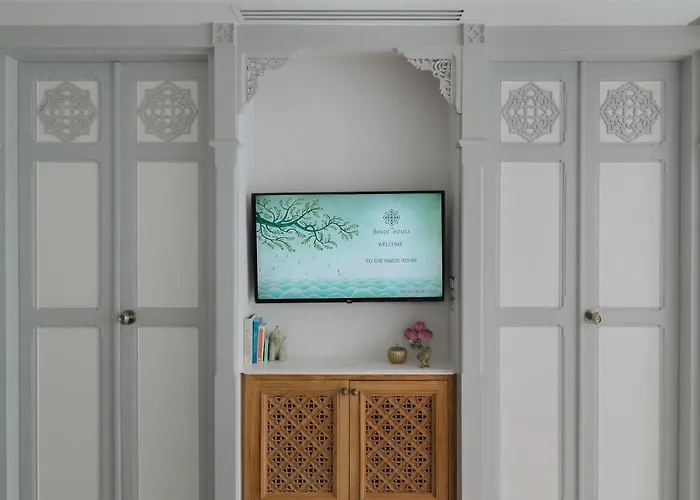 The Inside House